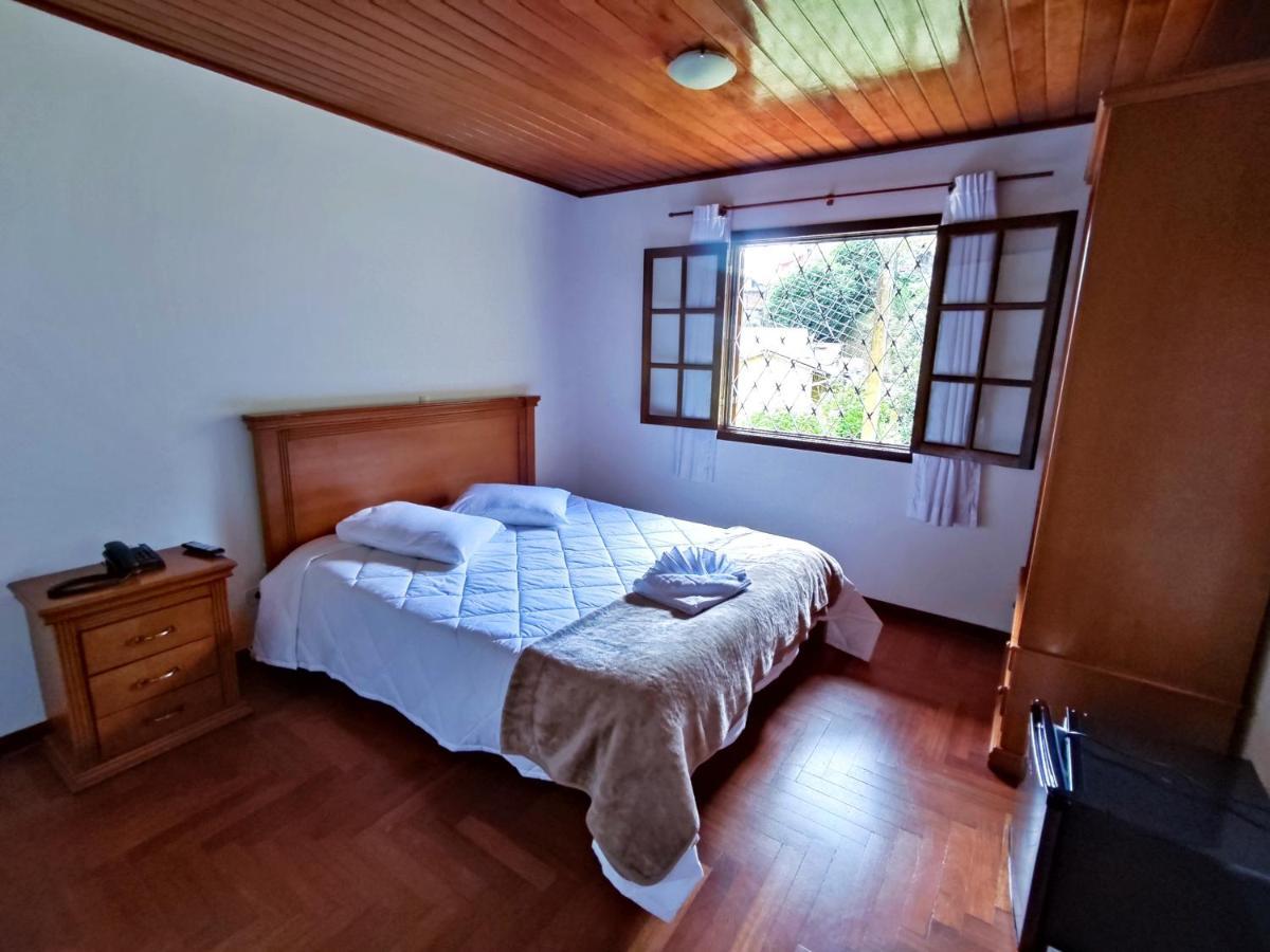 Pousada Portal Da Serra Campos do Jordão Exterior foto